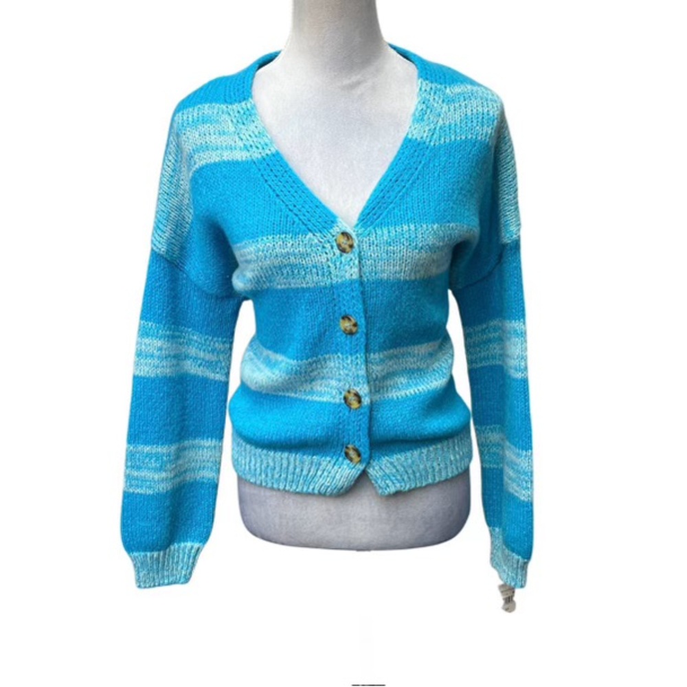 Gypsy Cloud Blue Stripe Button Down Sweater (NWT) Size: XS / Item# 1182-78